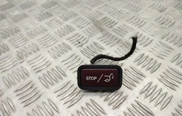 Mercedes-Benz CLA C117 X117 W117 Tailgate/boot open switch button 2468210151