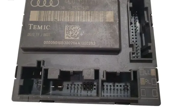Audi Q7 4L Door control unit/module 4L0959792B 4L0910793B