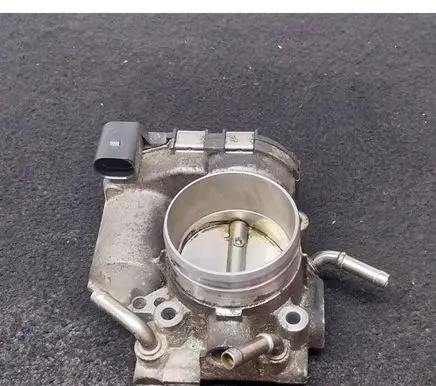 Volkswagen Transporter - Caravelle T5 Throttle valve 06A133062AA