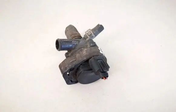 Mercedes-Benz C AMG W204 Electric auxiliary coolant/water pump a2118350028 3130591163