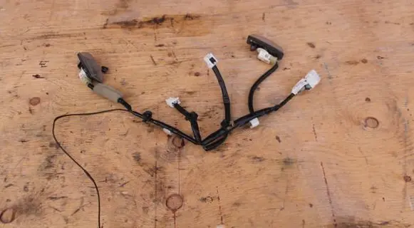 Subaru XV Tailgate/trunk wiring harness 81812FJ100 120625 118942