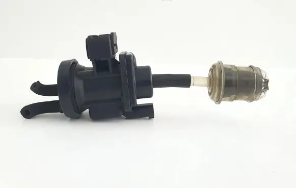 Mercedes-Benz ML W163 Turbo solenoid valve A0005450427
