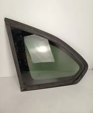 BMW X1 F48 F49 Rear side window 7406873 43R000177