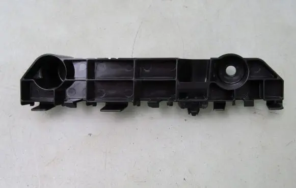 Suzuki SX4 S-Cross Front bumper mounting bracket 7173263T0