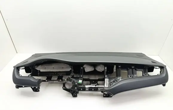 KIA Carens III Dashboard 84711A4100 8710A4100WK