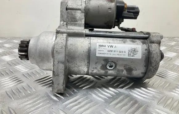 Seat Leon (5F) Starter motor 02M911024S