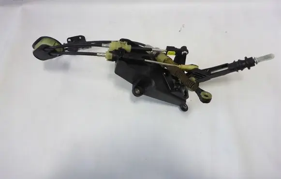 Nissan X-Trail T32 Gear selector/shifter in gearbox 