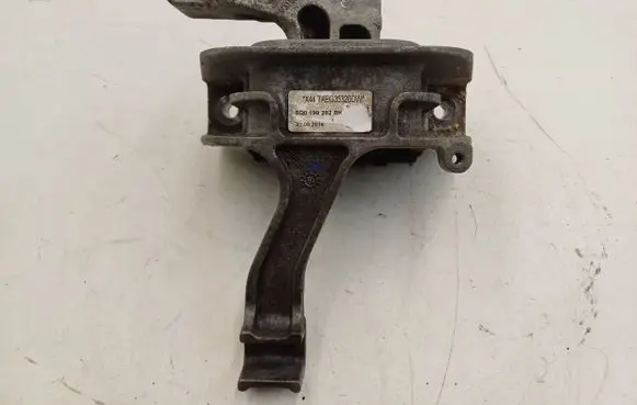 Audi TT TTS RS Mk3 8S Engine mount bracket 5Q0199262BK