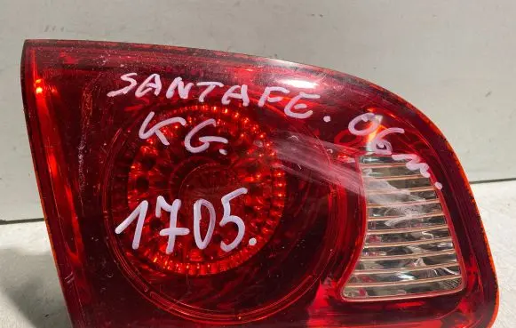 Hyundai Santa Fe Rear/tail lights 92405