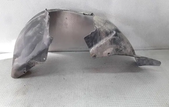 Chrysler Voyager Front wheel arch liner splash guards 04857512