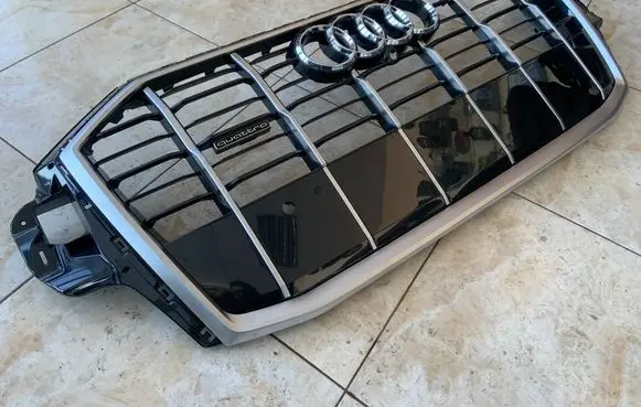 Audi Q7 4M Front bumper upper radiator grill 4M0853651AH 4M0853651AJ 4M0853651AG