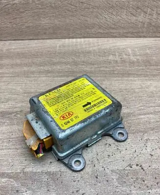 KIA Sephia Airbag control unit/module 0K24A677F0 06970315SP SAT2010A
