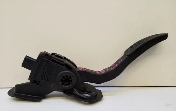 Mazda 6 Accelerator throttle pedal GS8S41600 6PV93337001