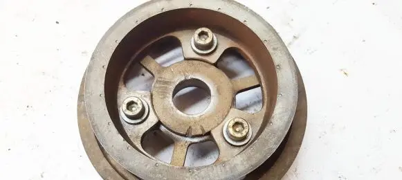 Audi A6 S6 C5 4B Power steering pump pulley 059109111f