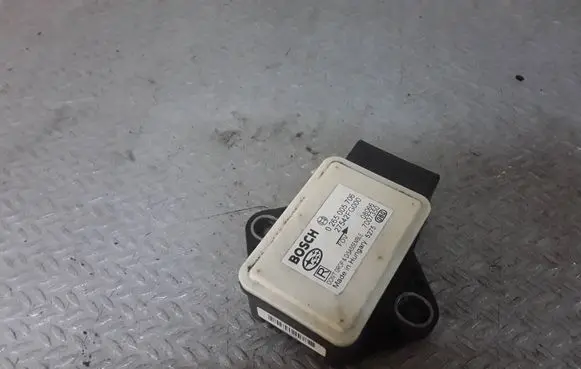 Subaru Forester SH ESP acceleration yaw rate sensor 27542FG000 0265005706