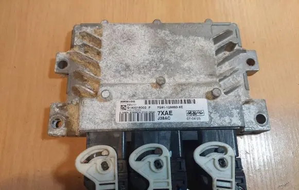 Ford Mondeo MK IV Engine control unit/module ECU 7G91-12A650-XE S180016002F EMS2101