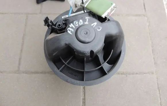 Toyota Aygo AB10 Heater fan/blower N101812H 201206124044