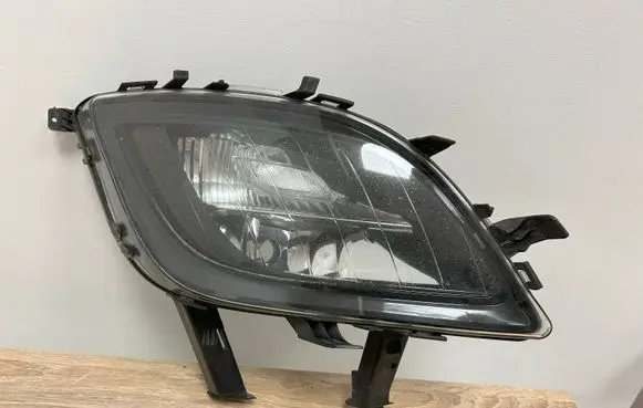 Opel Astra J Front fog light 13293623 662588537