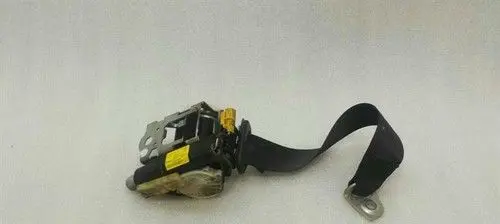Mercedes-Benz CL C216 Rear seatbelt A2168600985