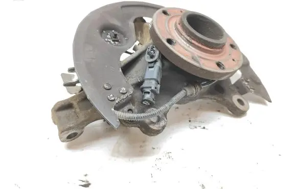 Peugeot 308 Front wheel hub