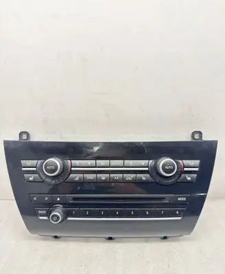 BMW X5M F85 Climate control unit 9390460 21042015 900256810034