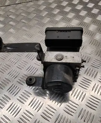 Volvo V50 ABS Pump 30736589A 00001251E4 10096004273