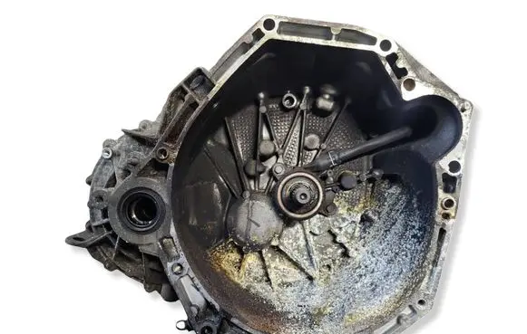Nissan Qashqai Manual 6 speed gearbox 8201010268 TL4113 B211787