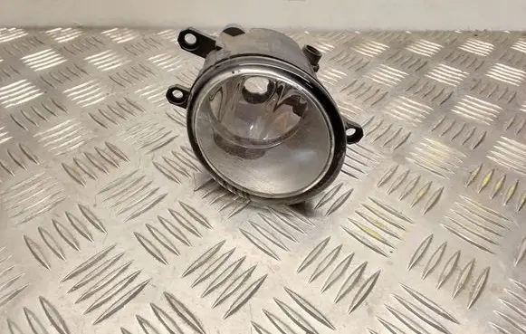 Toyota RAV 4 (XA30) Front fog light