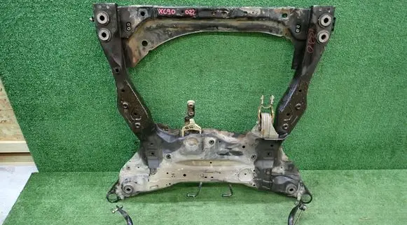 Volvo XC90 Front subframe 