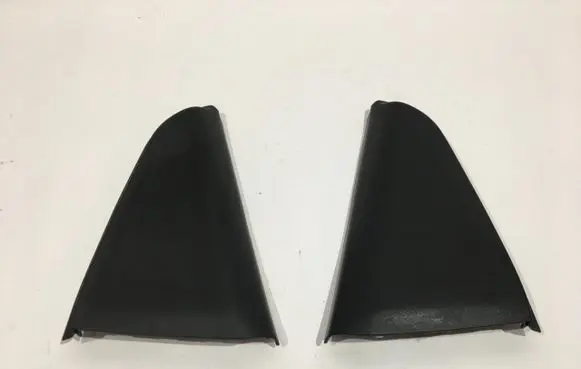 Suzuki Swift III Other rear door trim element 83790-52R0