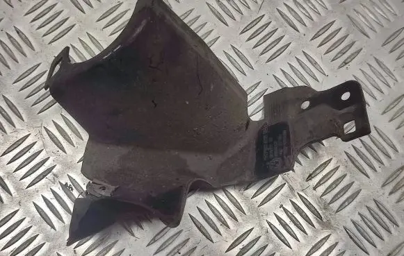 BMW M4 F82 F83 Other engine bay part 51758055731 8055731