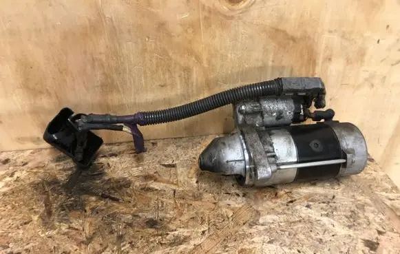 Toyota Auris 150 Starter motor