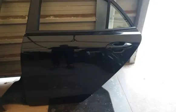 KIA Rio Rear door 