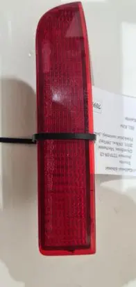 Toyota Avensis T270 Rear tail light reflector G67L