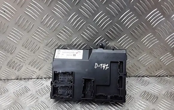 Ford Fiesta Engine control unit/module dn1t15k600ce