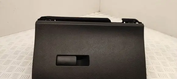 Peugeot 308 Glove box set 9835391080