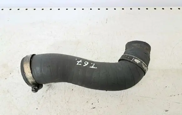 Volvo V70 Intercooler hose/pipe 30636856