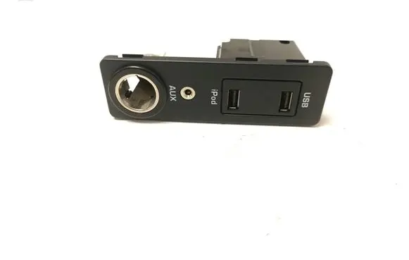 Land Rover Evoque I USB socket connector A2C5336865900