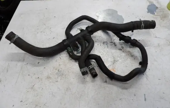 Renault Megane IV Engine coolant pipe/hose 215014410R
