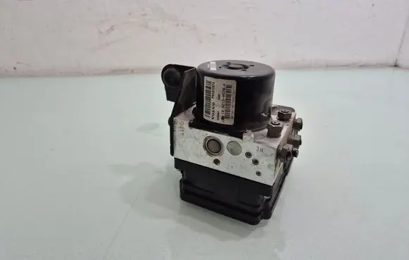 Volvo V40 ABS Pump P31317074
