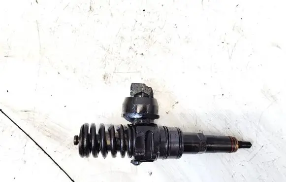Seat Altea Fuel injector 038130073ag 22002de