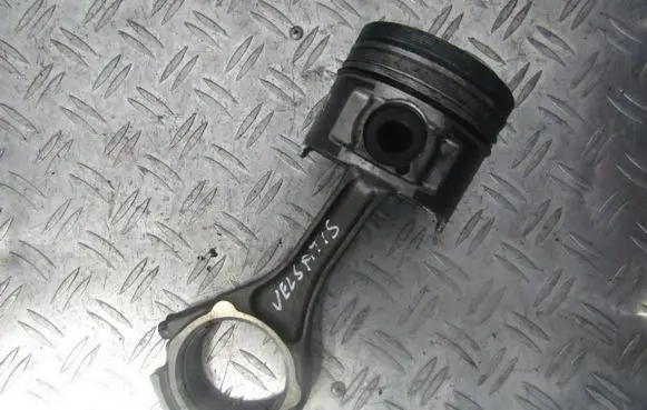 Renault Vel Satis Piston with connecting rod