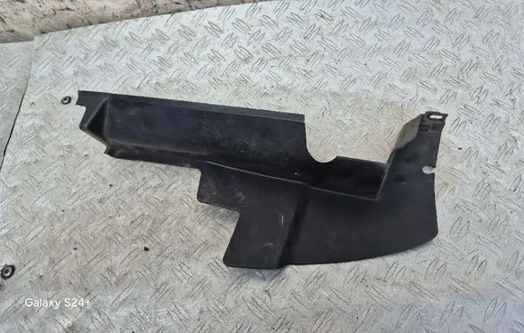 Chrysler 300 - 300C Intercooler air guide/duct channel 04806237AF
