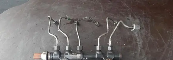 Citroen C4 Grand Picasso Fuel main line pipe 9824940080