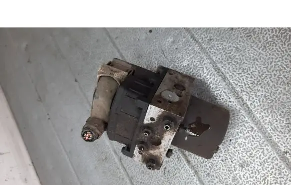 Ford Mondeo Mk III ABS Pump