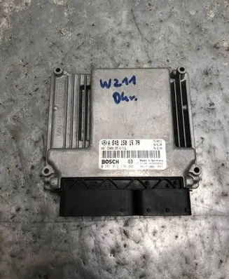 Mercedes-Benz E W211 Engine control unit/module ECU A6481501979