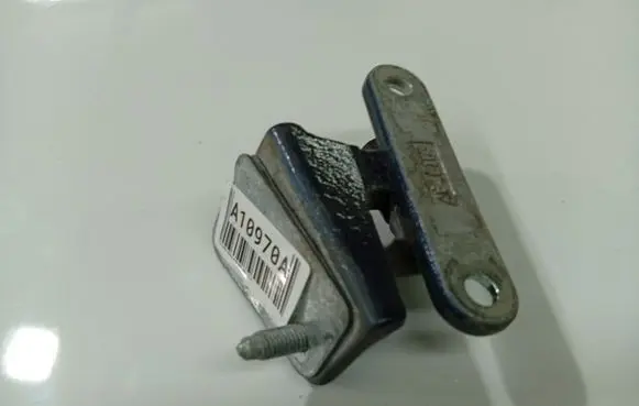 Mercedes-Benz A W169 Rear door lower hinge 