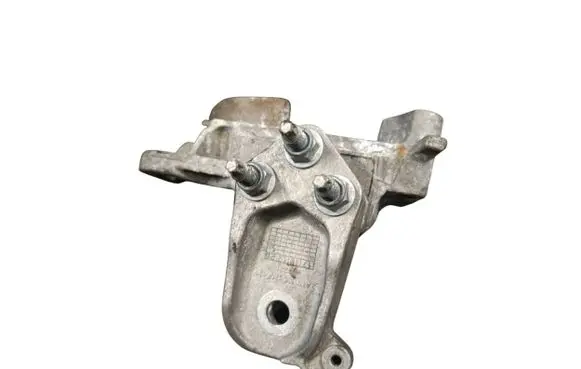 Ford Fiesta Engine mounting bracket 7v206030ba