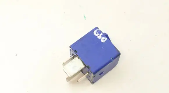 BMW 5 G30 G31 Other relay 9367693