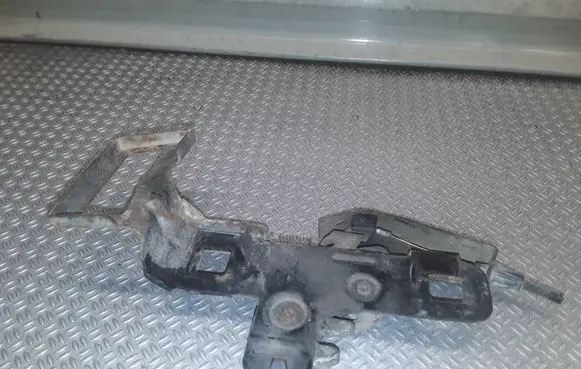 Ford Explorer Engine bonnet/hood lock/catch 